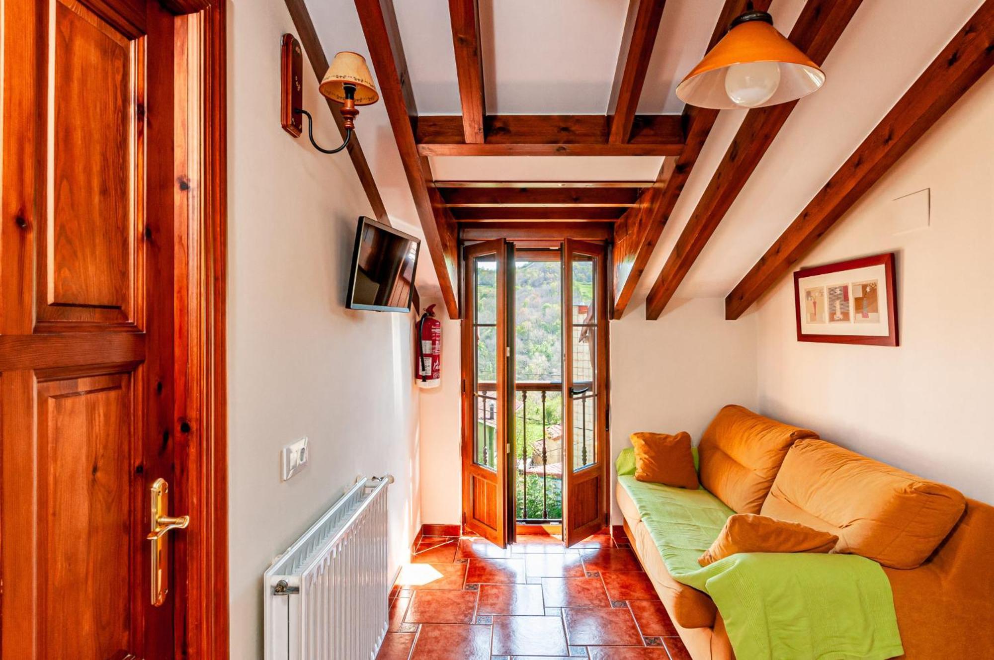 Apartamentos La Regoria Arenas De Cabrales Luaran gambar