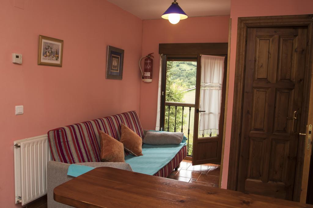 Apartamentos La Regoria Arenas De Cabrales Luaran gambar