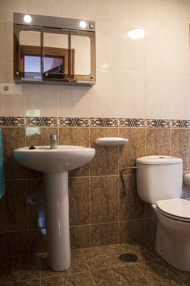 Apartamentos La Regoria Arenas De Cabrales Luaran gambar